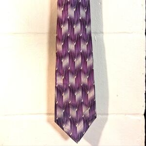 Pantani silk Necktie. Beautiful geometric pattern.